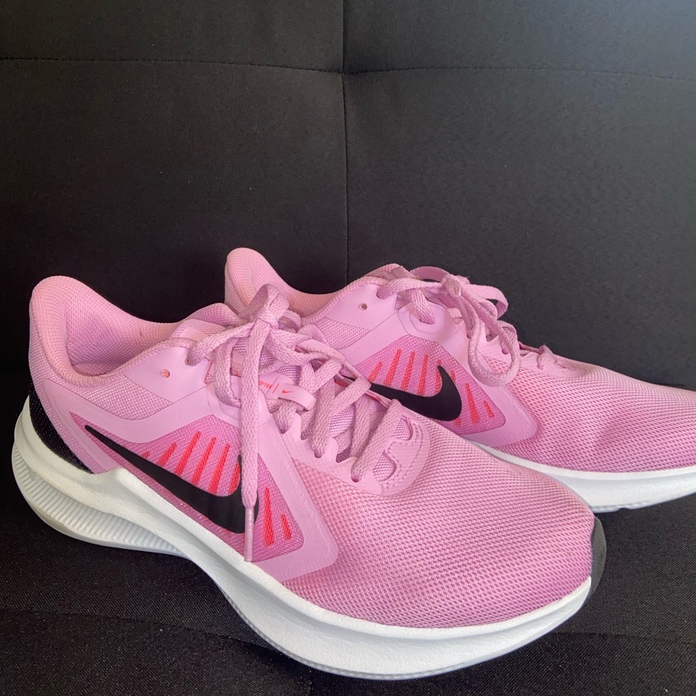 Nike Running Shoes Pink